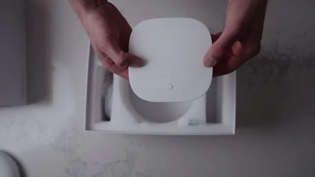 Still from the film Unboxing jupyter